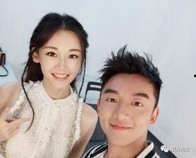 郑恺和苗苗最新爆料,最新爆料揭秘爱情甜蜜瞬间 第3张 郑恺和苗苗最新爆料,最新爆料揭秘爱情甜蜜瞬间 第3张