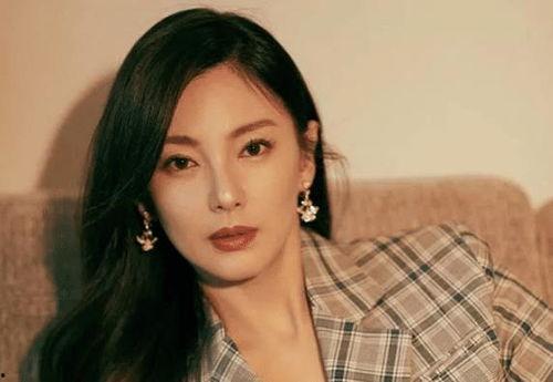 娱乐圈爆料姐姐团 第3张 娱乐圈爆料姐姐团 第3张